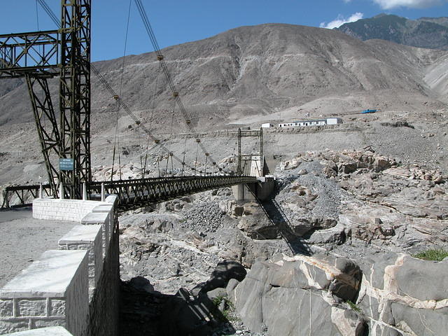 Bridge fron the KKH to Skardu road