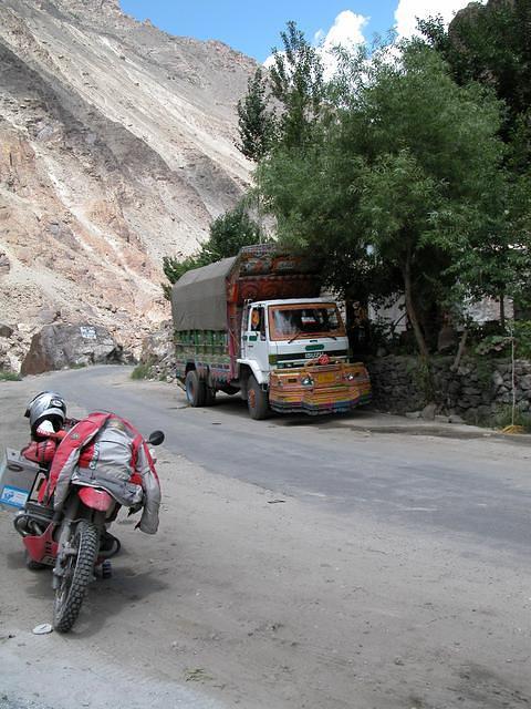 Refreshmnt stop. Its HOT!